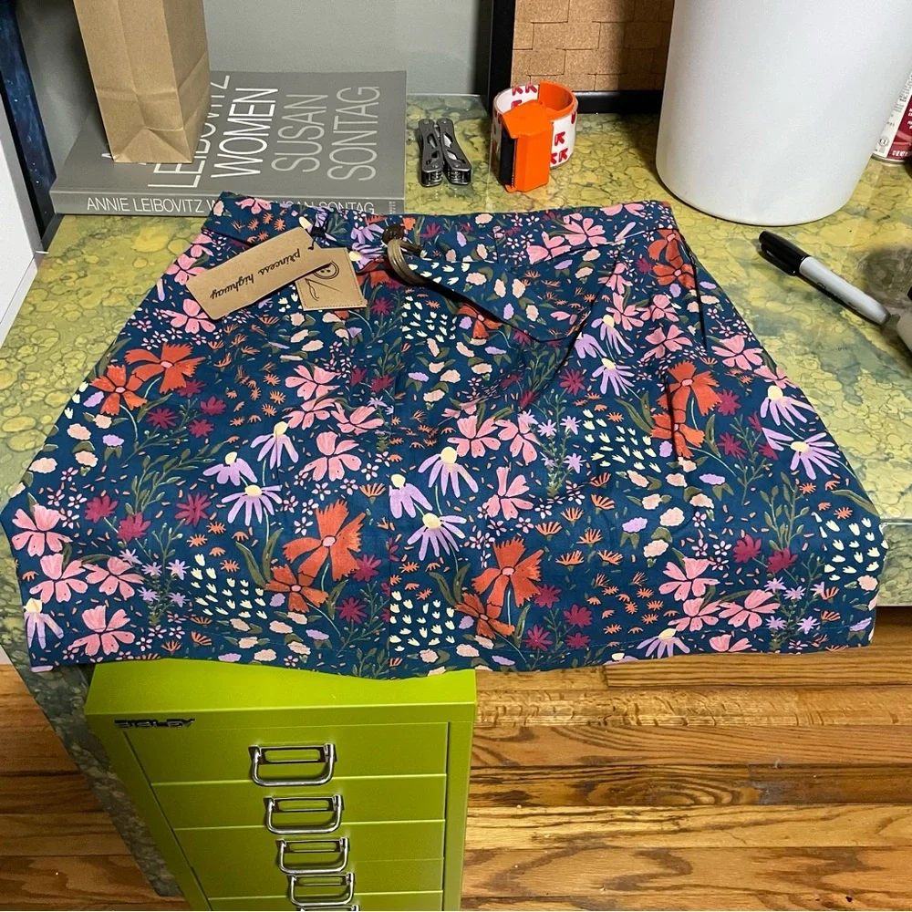 Mod Cloth Princess Highway Floral Skirt with Belt NWT 14 - Picture 2 of 5